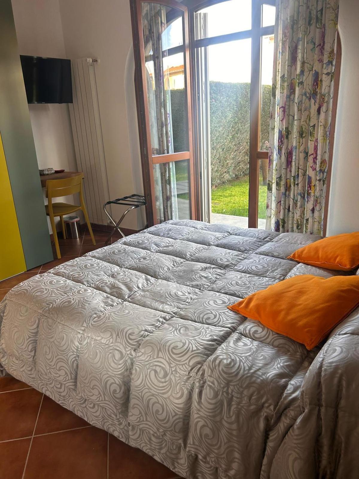 לינה וארוחת בוקר קסטלנואובו ברארדנגה Casa Paola Nel Chianti מראה חיצוני תמונה