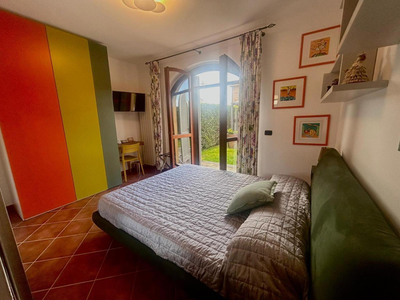 לינה וארוחת בוקר קסטלנואובו ברארדנגה Casa Paola Nel Chianti חדר תמונה
