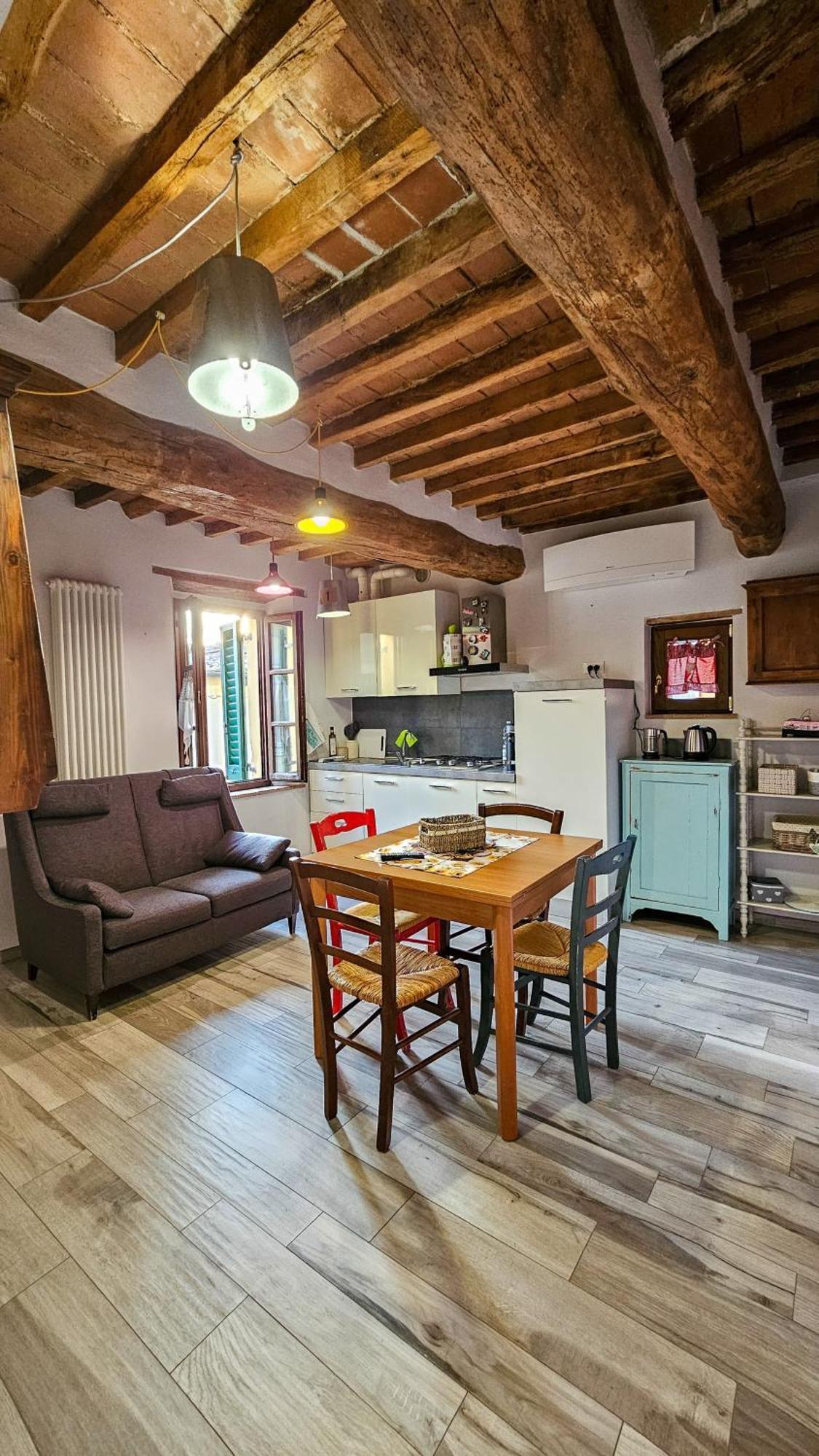 לינה וארוחת בוקר קסטלנואובו ברארדנגה Casa Paola Nel Chianti חדר תמונה